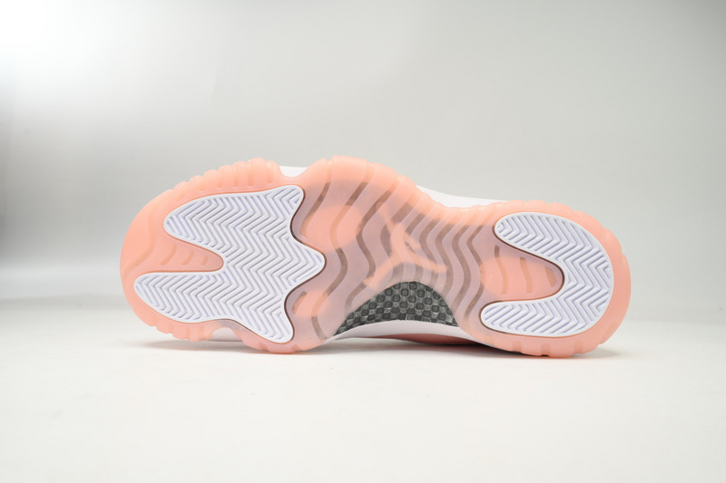 Air Jordan 11 Low WMNS “Legend Pink” AH7860-160