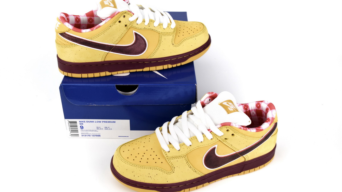 Nike SB Dunk Low Yellow Lobster 313170-137566