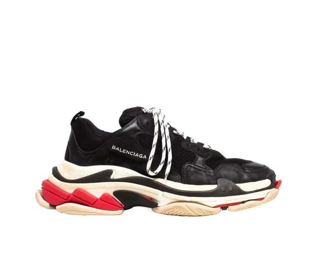 Balenciaga Triple S BLACK/WHITE-RED