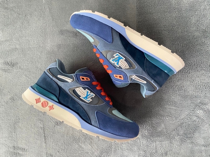 LOUIS VUITTON Run Away Sea Blue