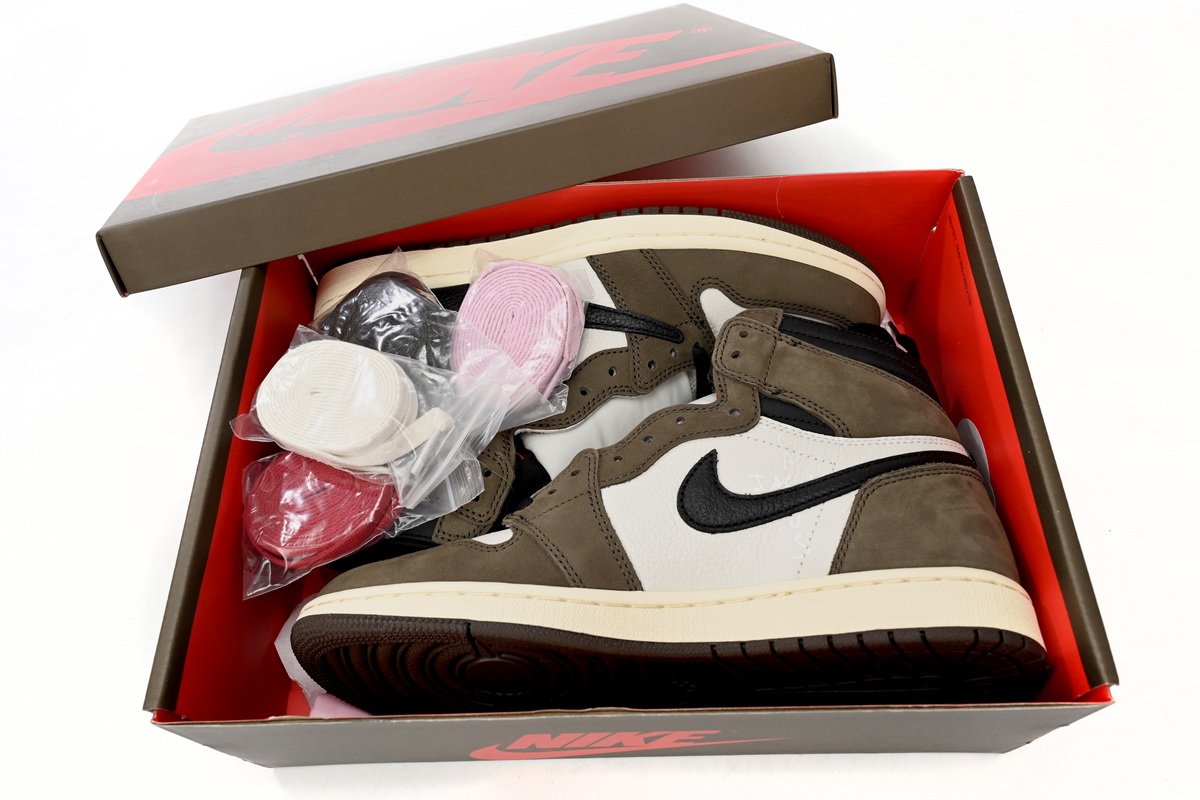 Air Jordan 1 Retro High Travis Scott CD4487-100