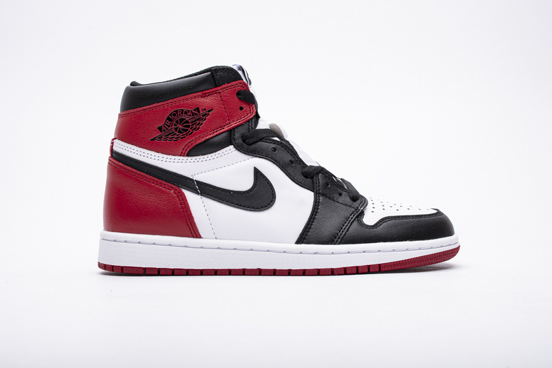 Air Jordan 1 Retro Black Toe (2016) 555088-125