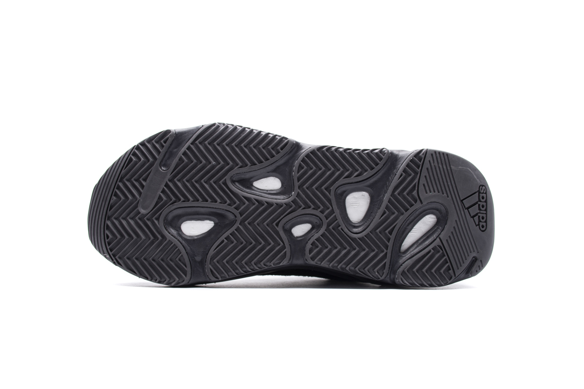 adidas Yeezy Boost 700 V2 Vanta FU6684