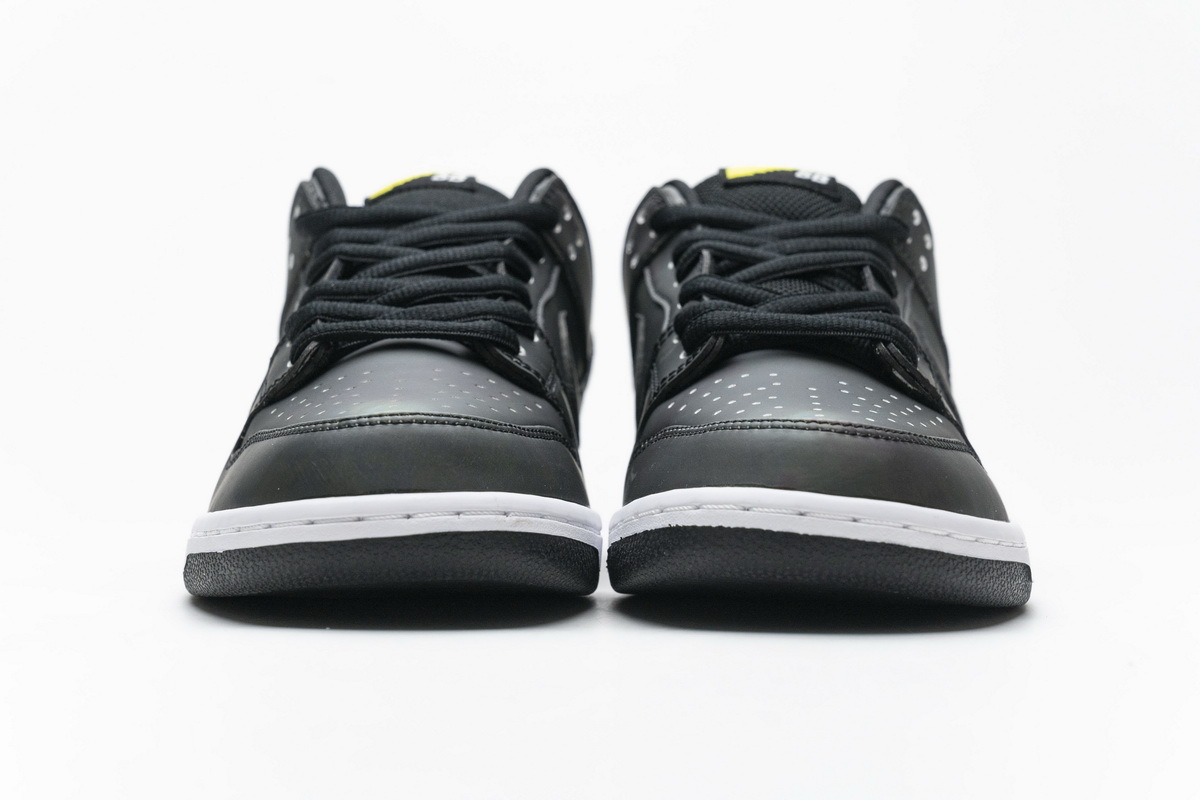Nike SB Dunk Low Civilist CZ5123-001