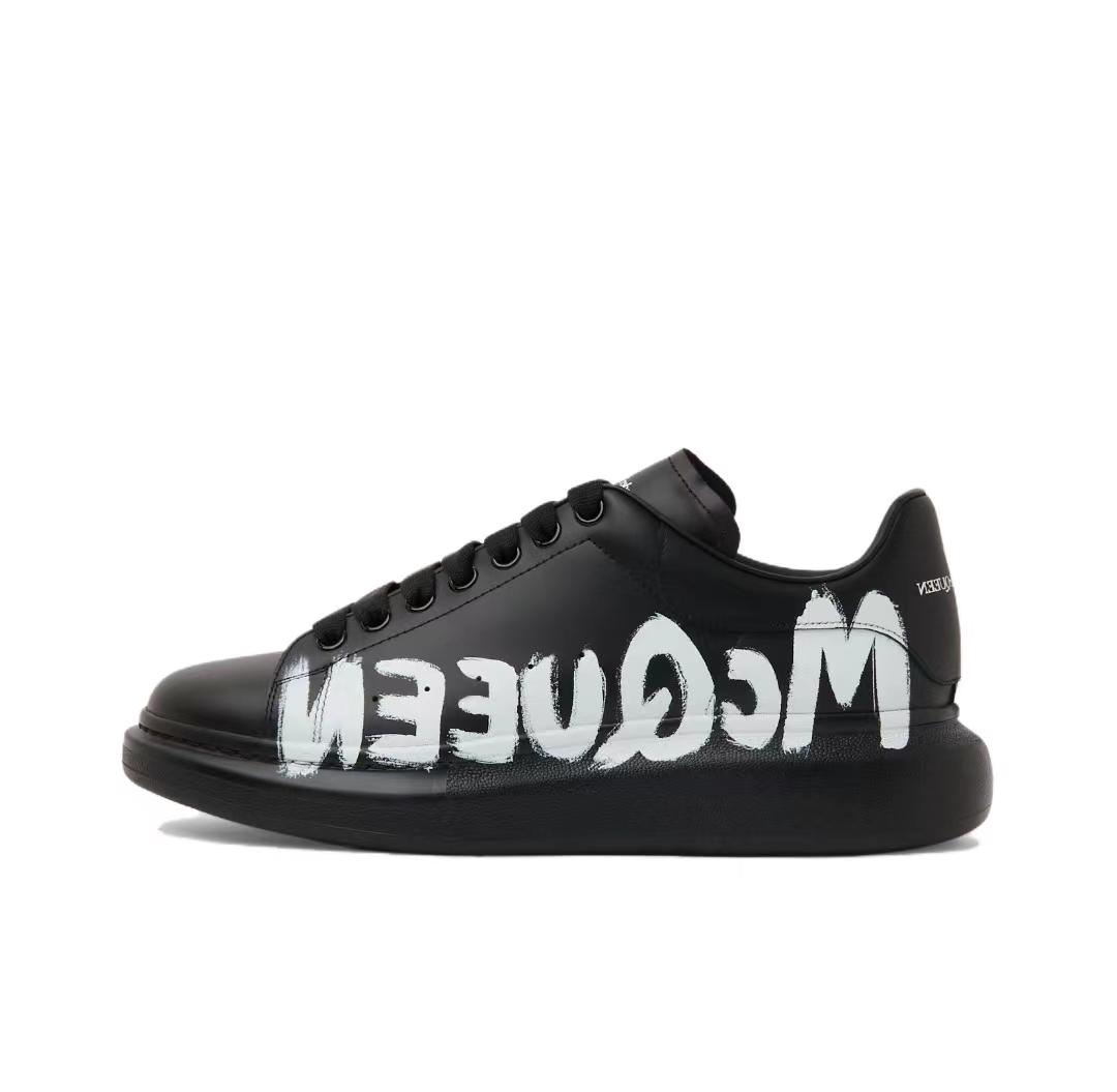 Alexander McQueen Oversized Graffiti Black