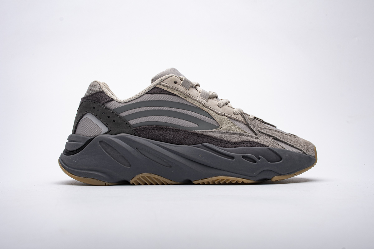 adidas Yeezy Boost 700 V2 Tephra FU7914