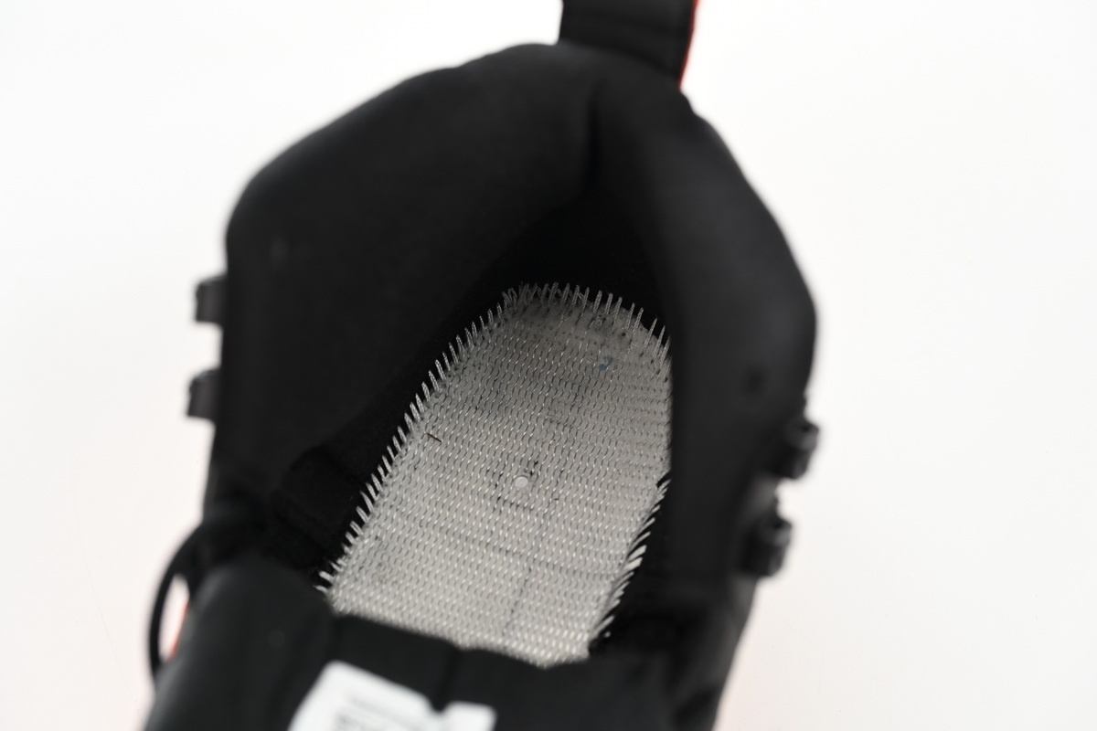 Air Jordan 12 WMNS Brilliant Orange FD9101-081