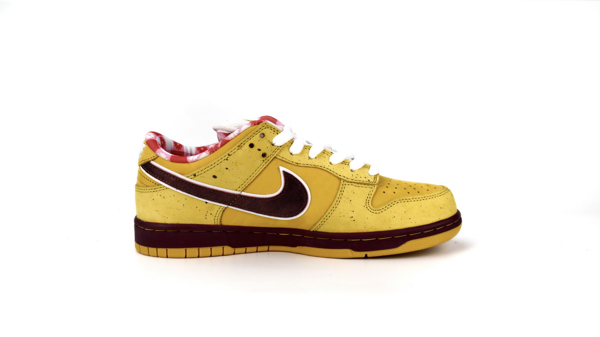 Nike SB Dunk Low Yellow Lobster 313170-137566