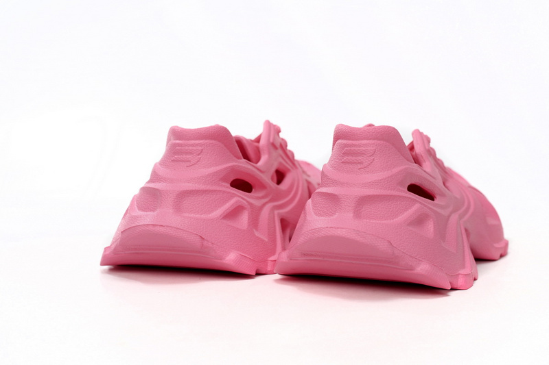 BALENCIAGA Cream Red 702416 W3CET 5000