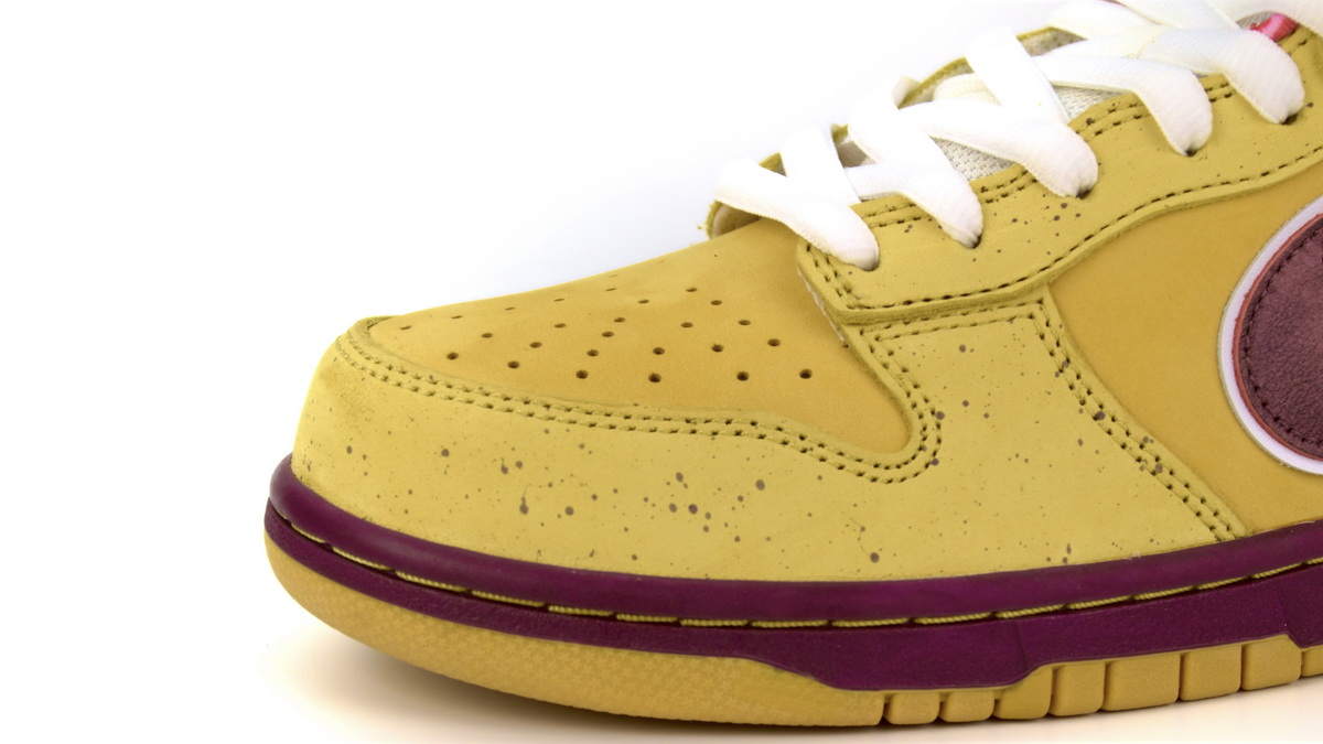 Nike SB Dunk Low Yellow Lobster 313170-137566