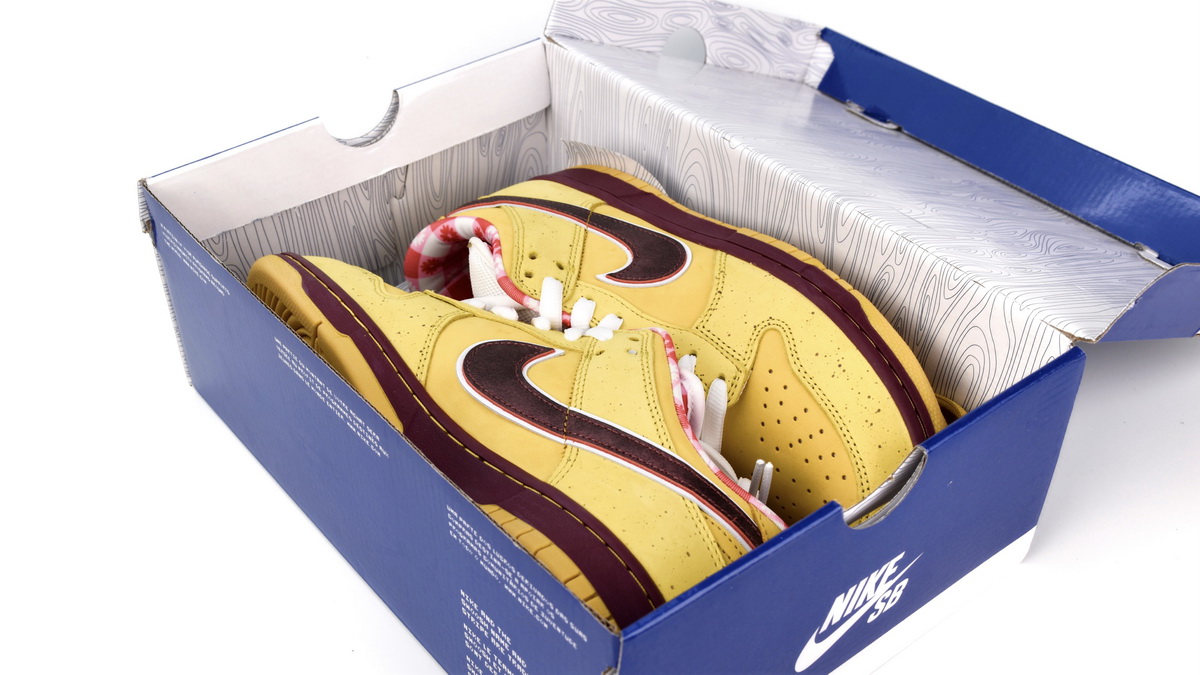 Nike SB Dunk Low Yellow Lobster 313170-137566