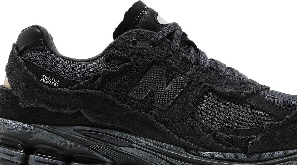 New Balance 2002R Phantom Black M2002RDB