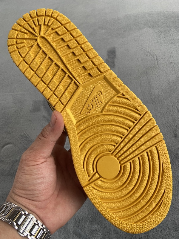 LJR Batch Air Jordan 1 Retro High Pollen 555088-701