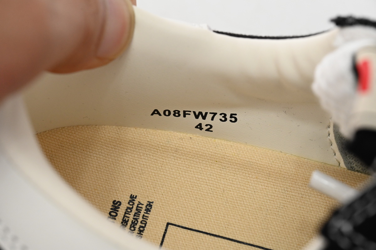 MIHARA YASUHIRO White And Black Background NO.762