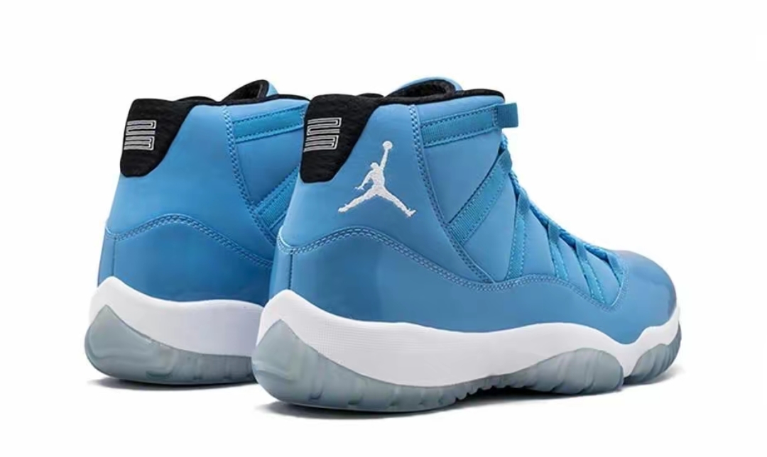 Air Jordan 11 Retro Pantone 689479-405