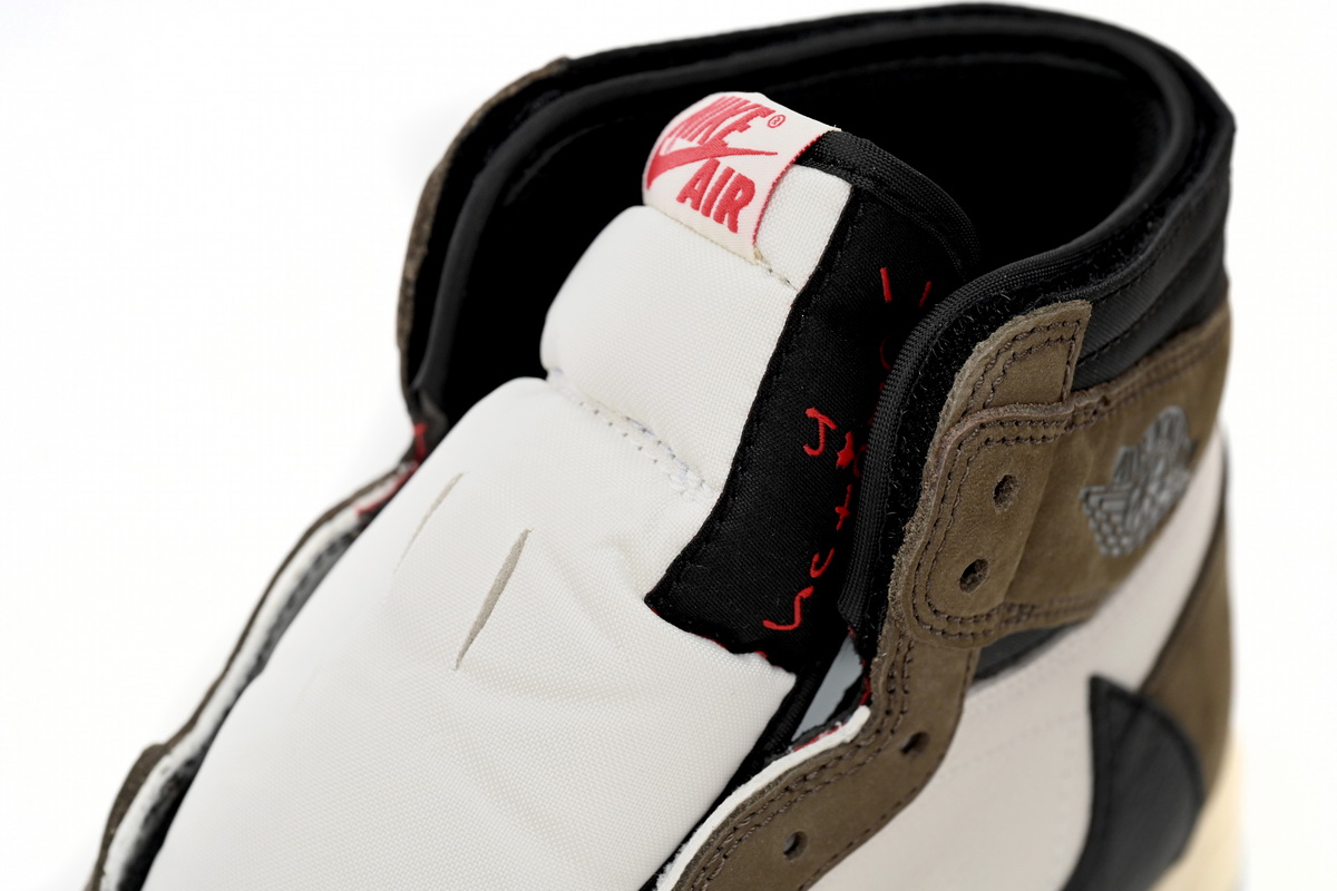 Air Jordan 1 Retro High Travis Scott CD4487-100