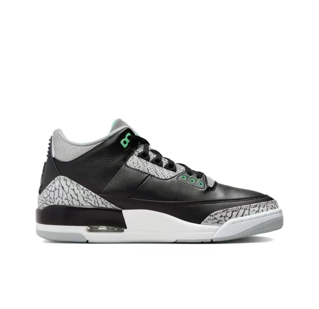 Air Jordan 3 Retro Green Glow CT8523-031