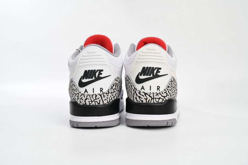 Air Jordan 3 Retro JTH Super Bowl AV6683-160