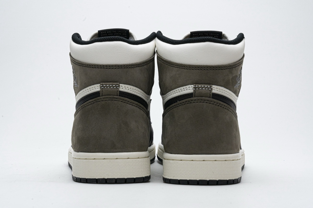 Air Jordan 1 Retro High Dark Mocha 555088-105