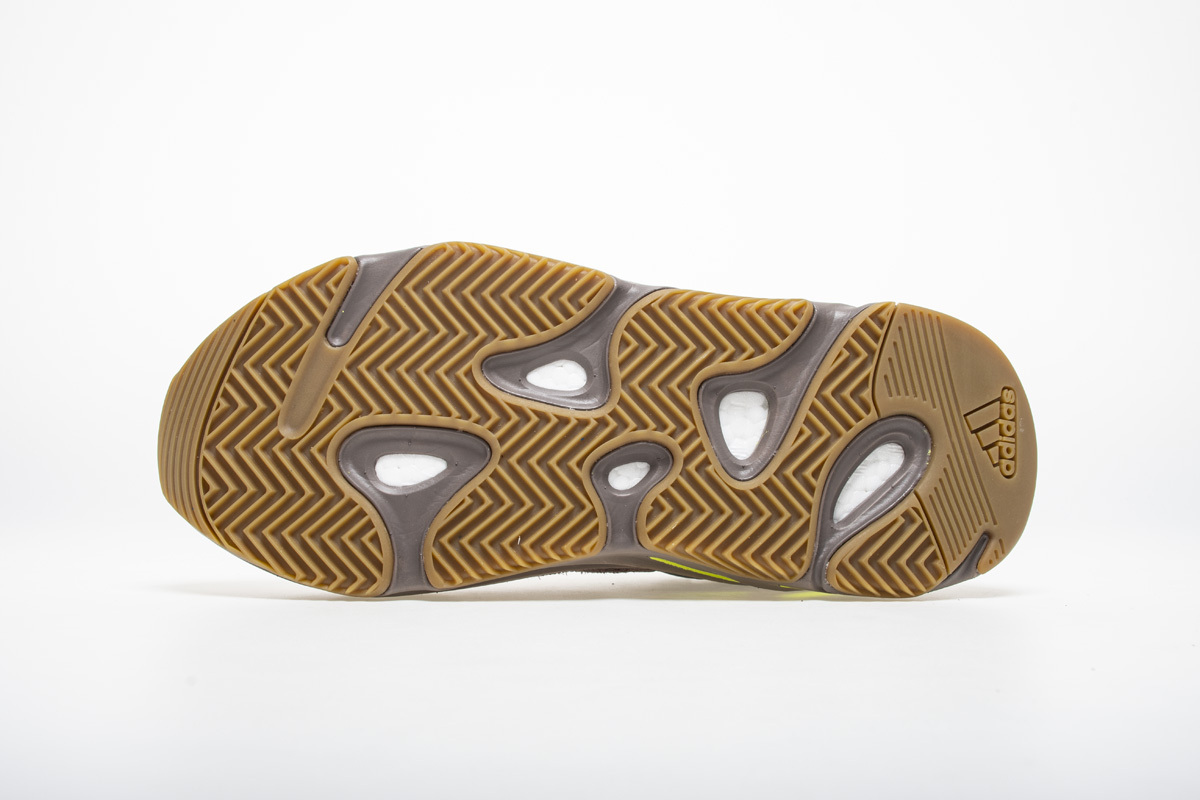 adidas Yeezy Boost 700 Mauve EE9614