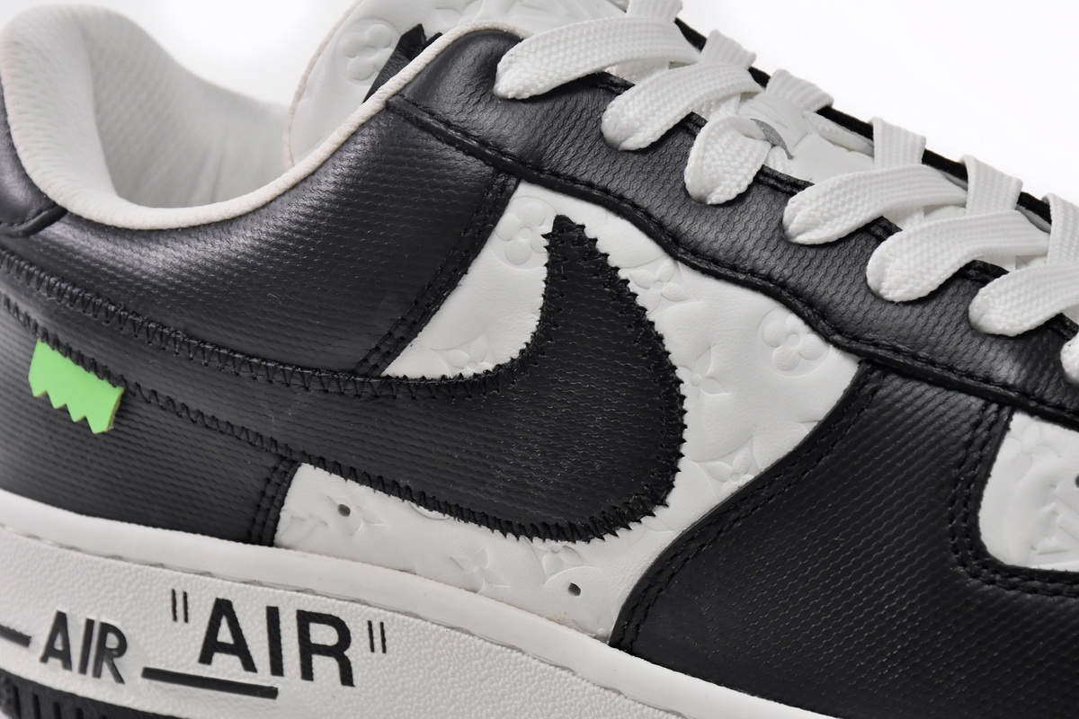 LOUIS VUITTON x Nike Air Force 1 Black White 7108-8
