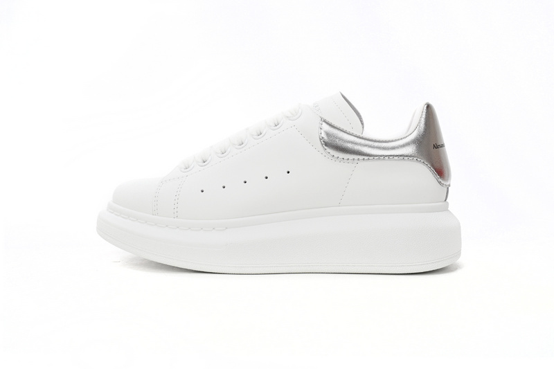 Alexander McQueen Sneaker Silver Tail