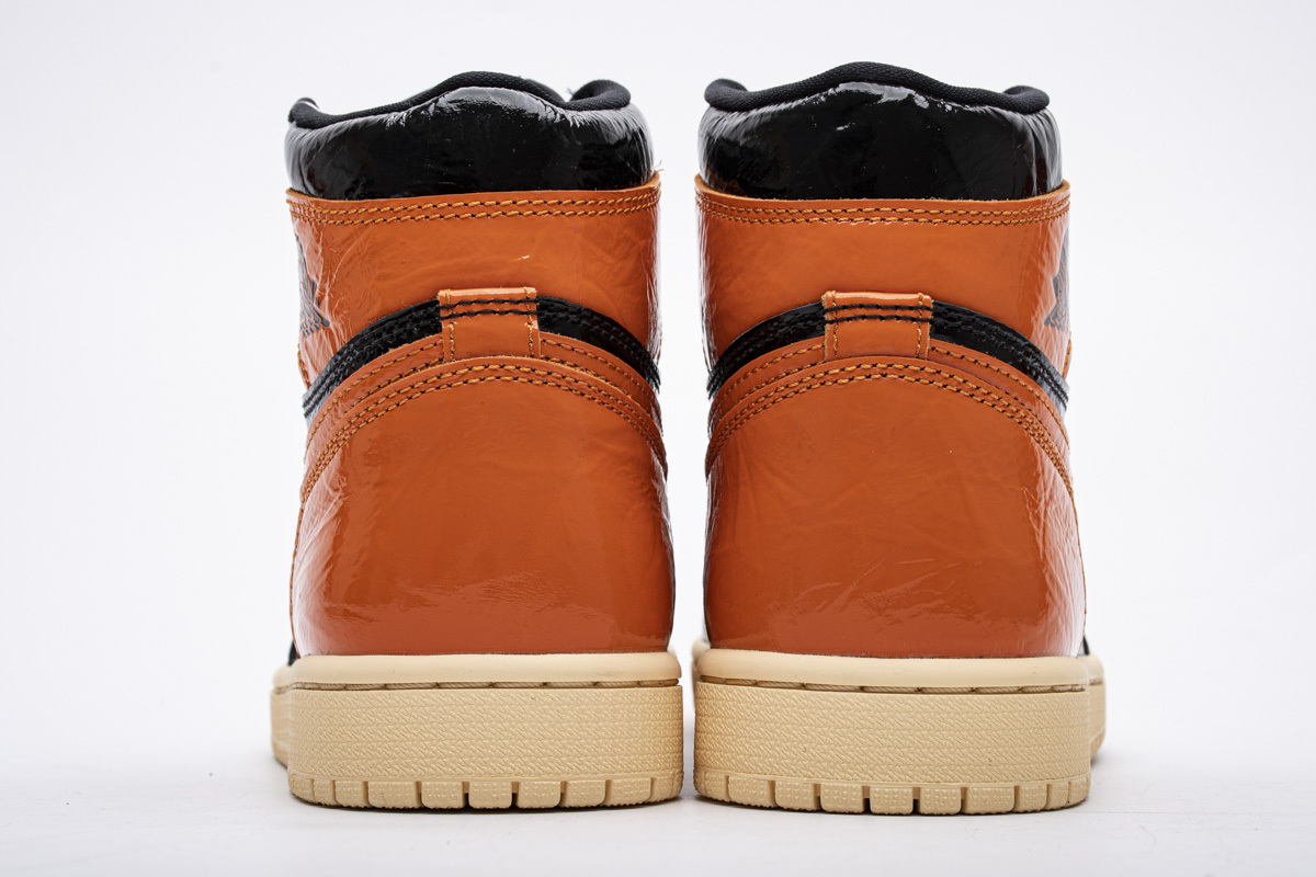 Air Jordan 1 Retro High Shattered Backboard 3.0 555088-028