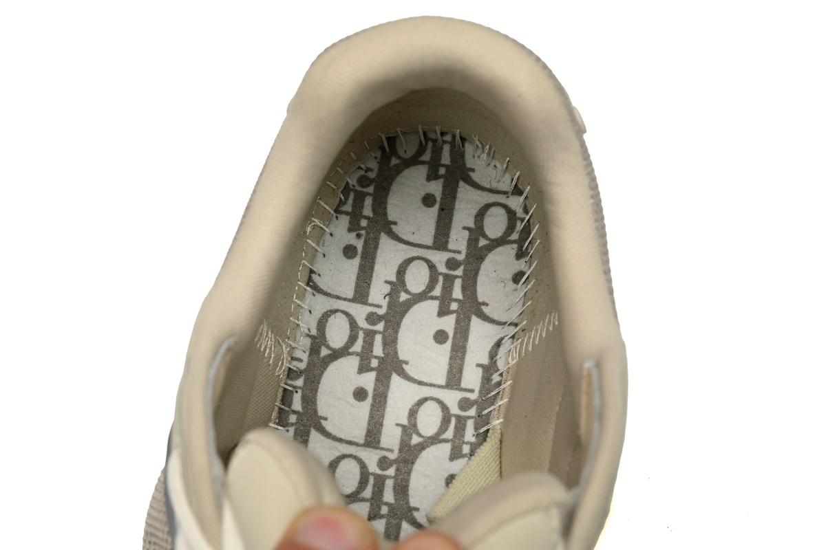 Dior Light Grey 'B30' Sneakers Cream 3SN279ZND-H161