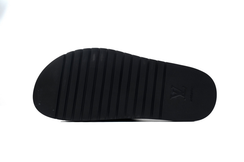 LOUIS VUITTON Miami Black