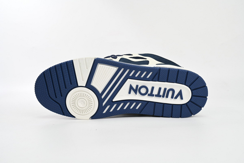 LOUIS VUITTON Leather lace up Fashionable Board Shoes Blue 51BCOLRB