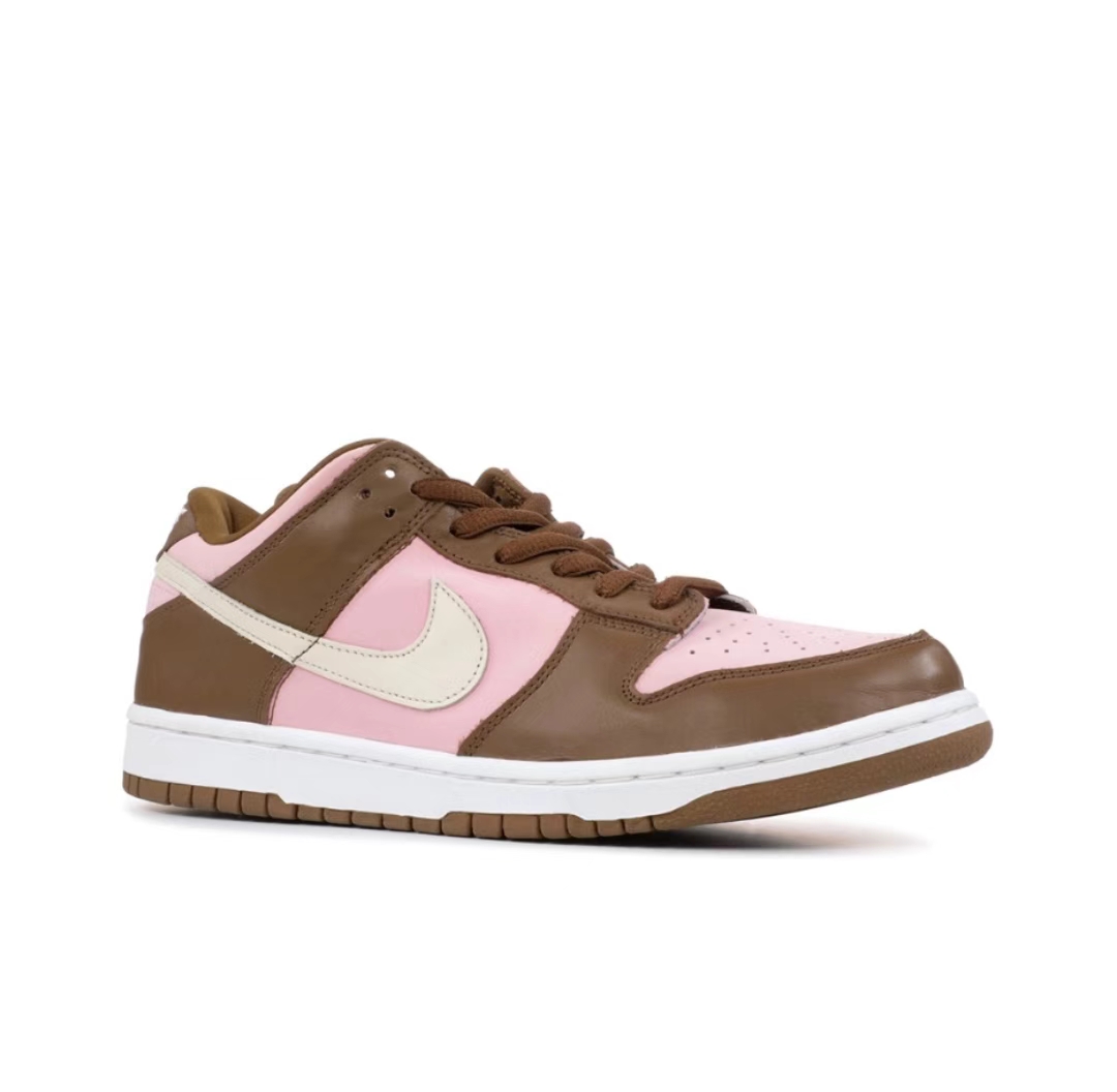 Nike SB Dunk Low Stussy Cherry 304292-671