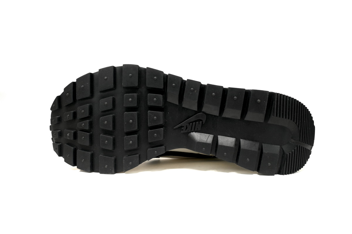 Sacai x Nike VaporWaffle Sesame and Beige Black DD1875-101