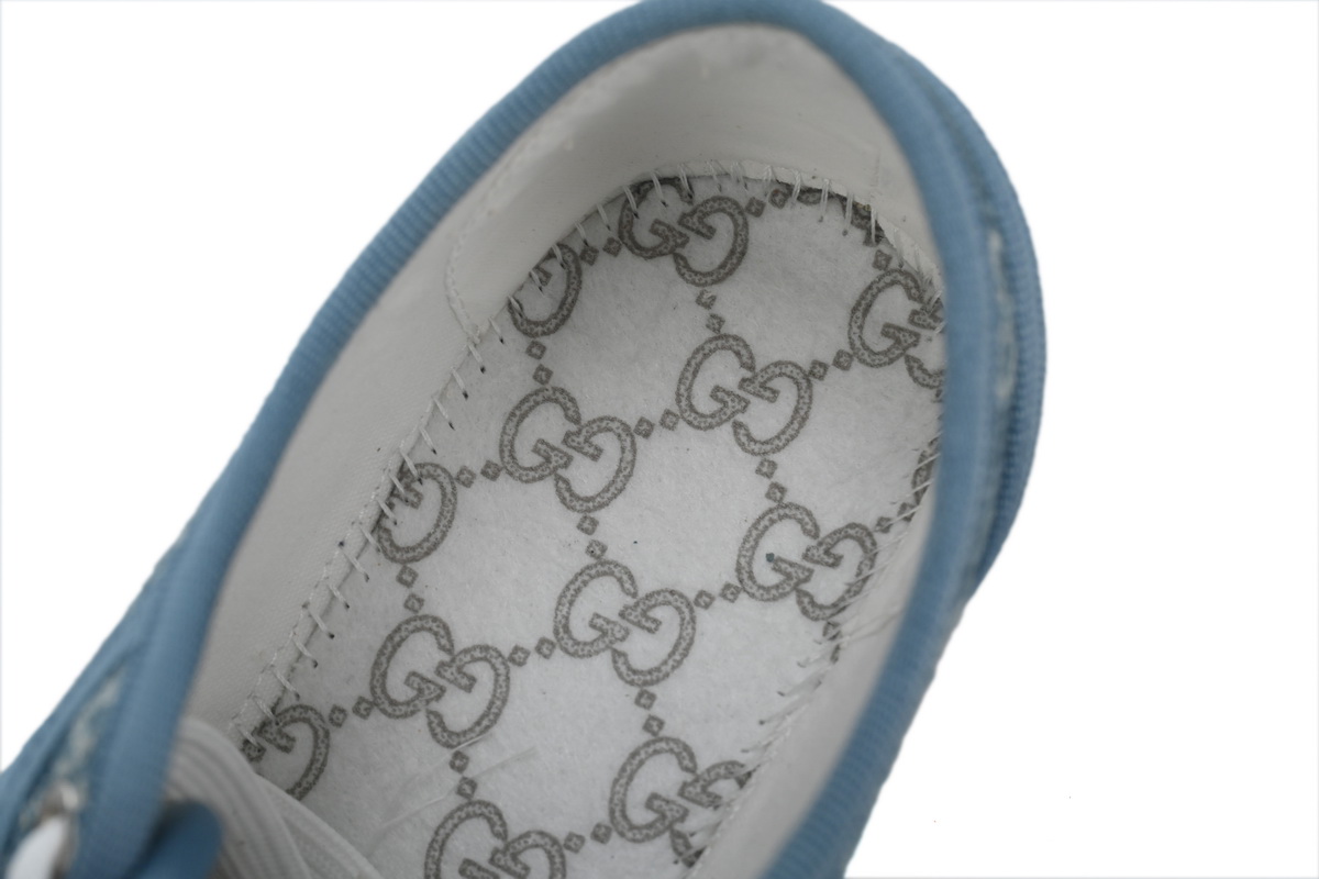 Gucci canvas shoes shell Blue