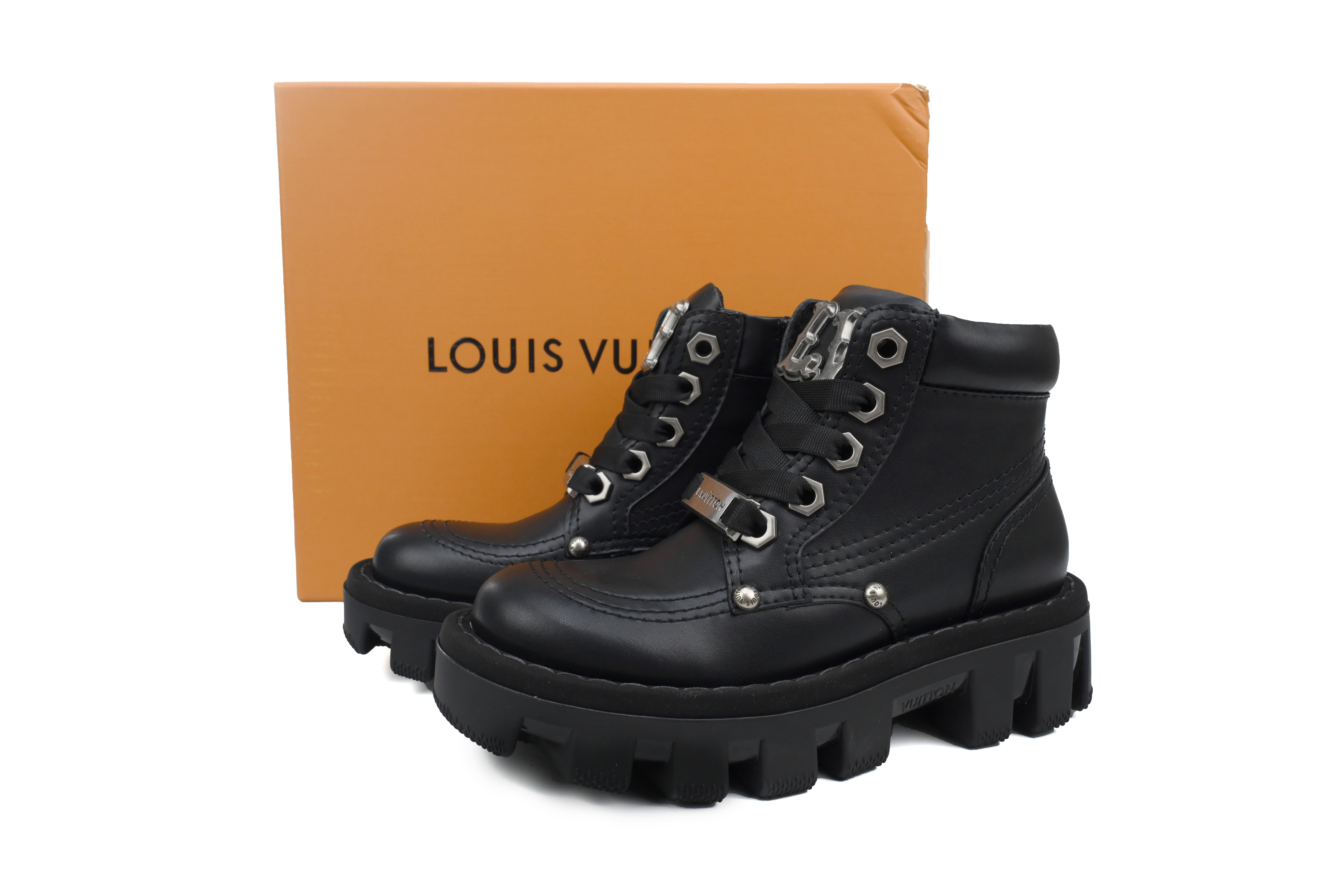 LOUIS VUITTON Martin boots Black pk01