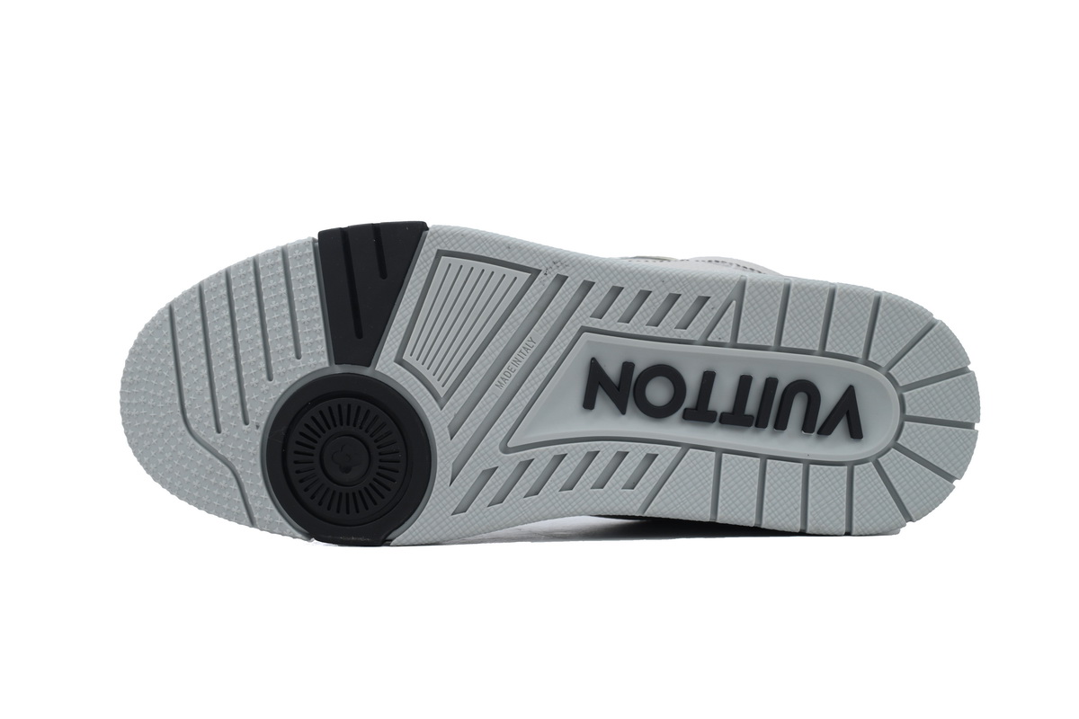 Louis Vuitton Skate Grey