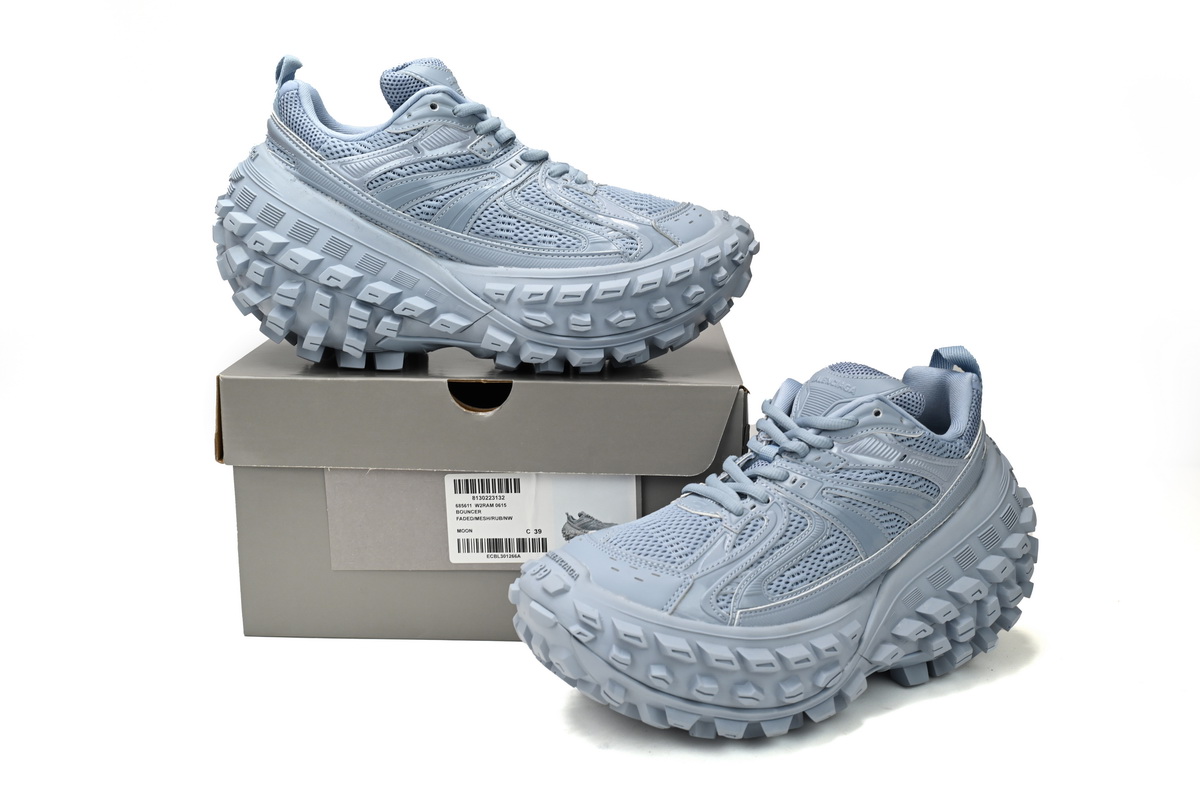 Balenciaga Defender Black Light Blue 685611 W2RAM 0615