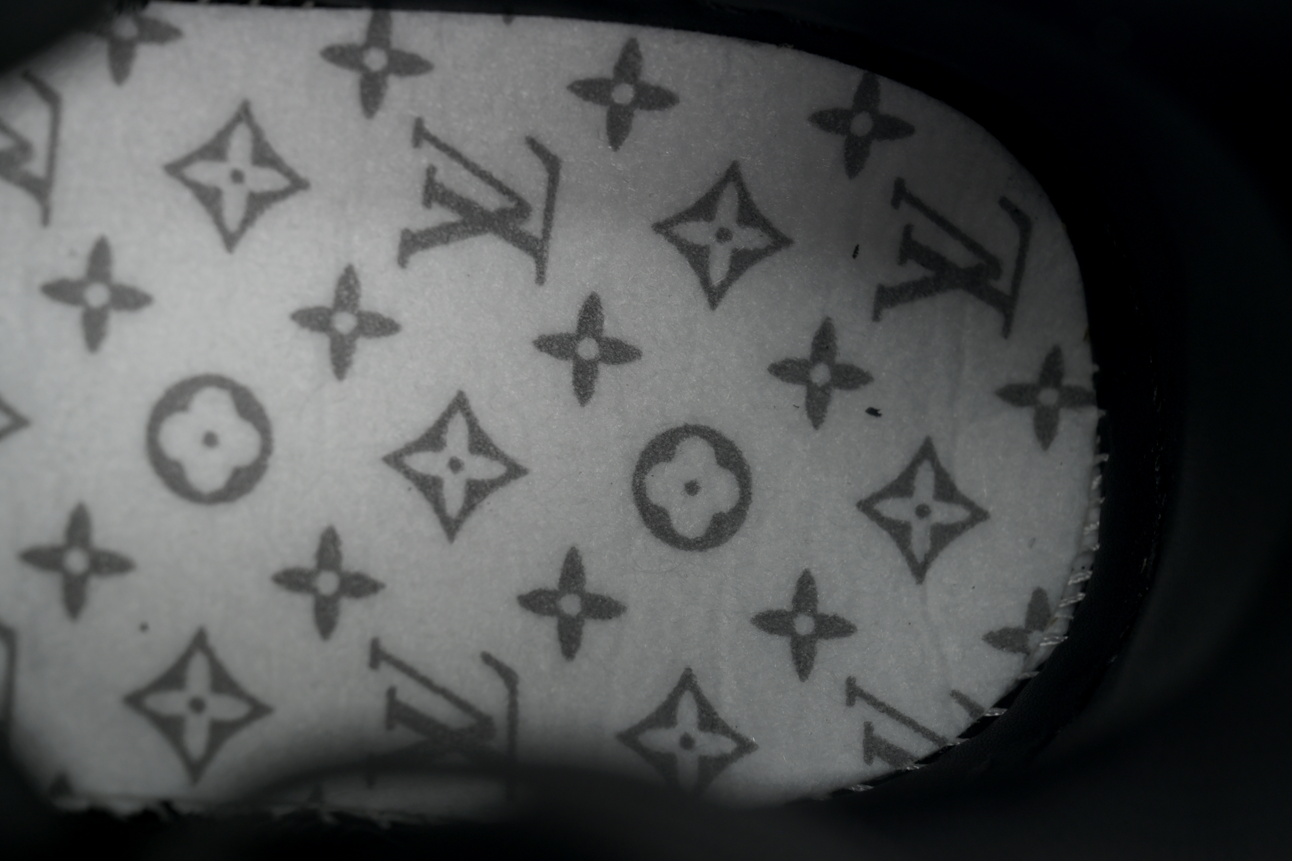 Louis Vuitton Black Lychee Patent Leather