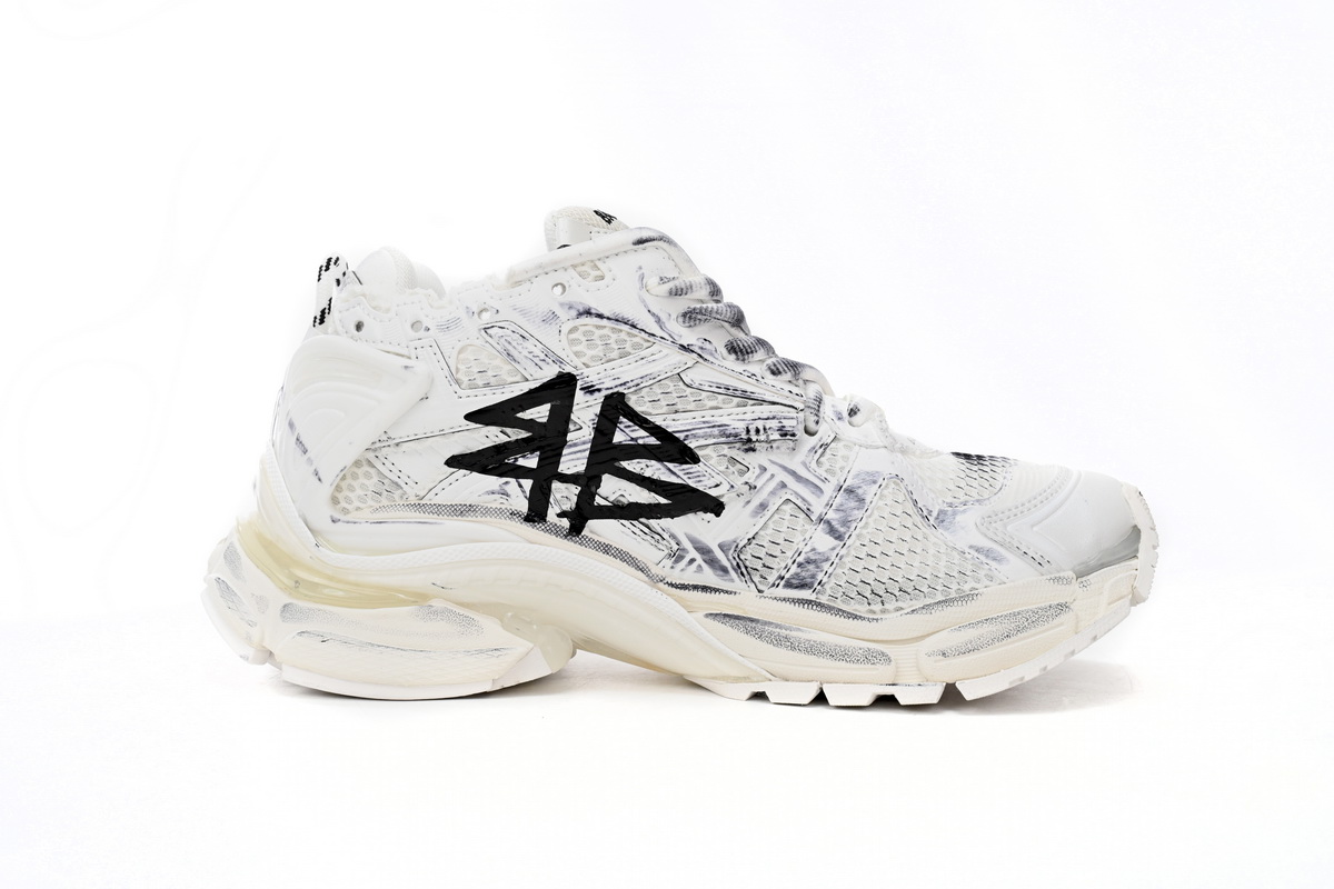 Balenciaga Runner Graffiti White 677402 W3RBQ 9010