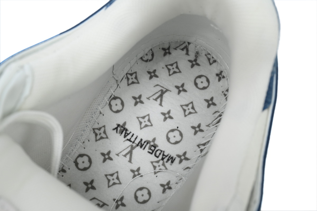 LOUIS VUITTON Trainer White and blue denim