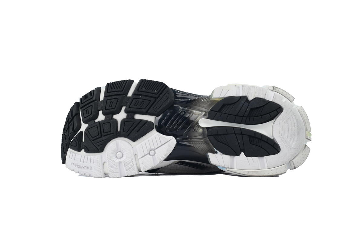Balenciaga Runner Sneaker 'Gradient - White Black' 772774 WRUNG 9010