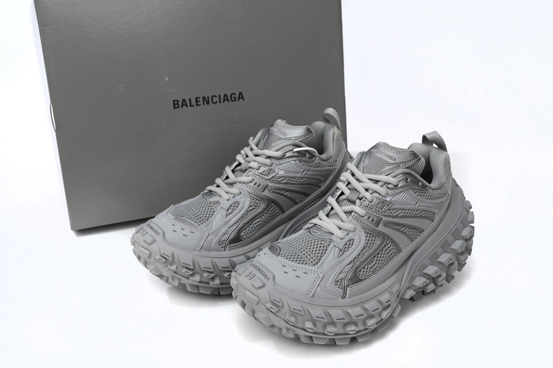 Balenciaga Defender Light Gray685611 W2RA6 1200