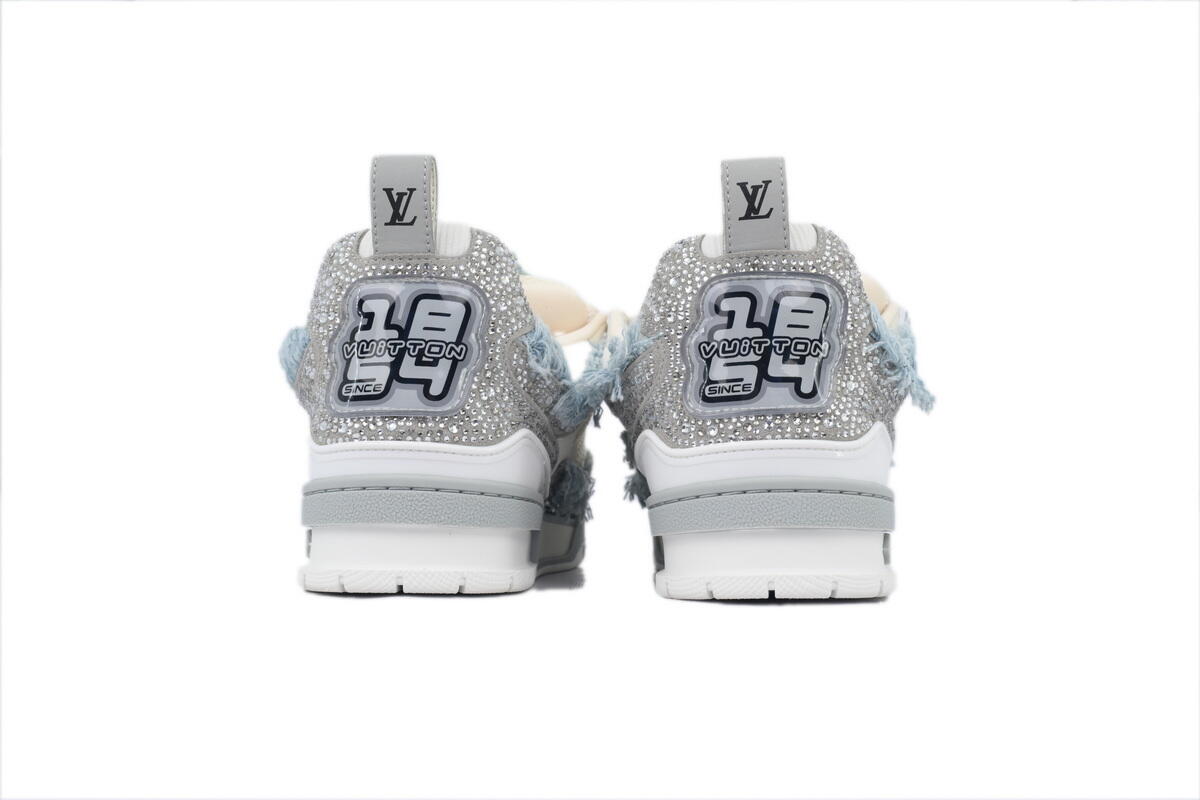 Louis Vuitton Skate Horse Hair Gray White Diamond