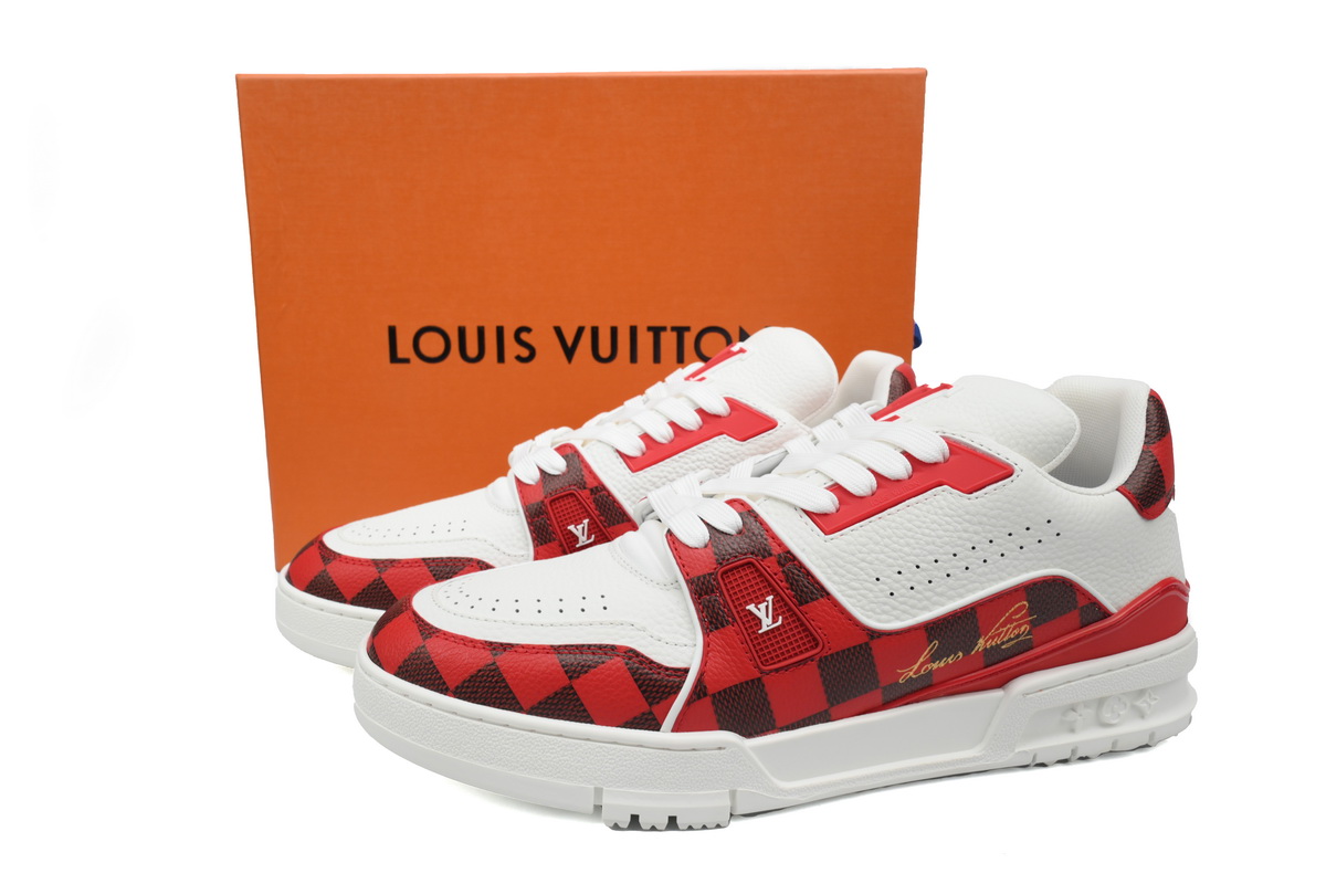 LOUIS VUITTON Trainer Rendering Green Cloth