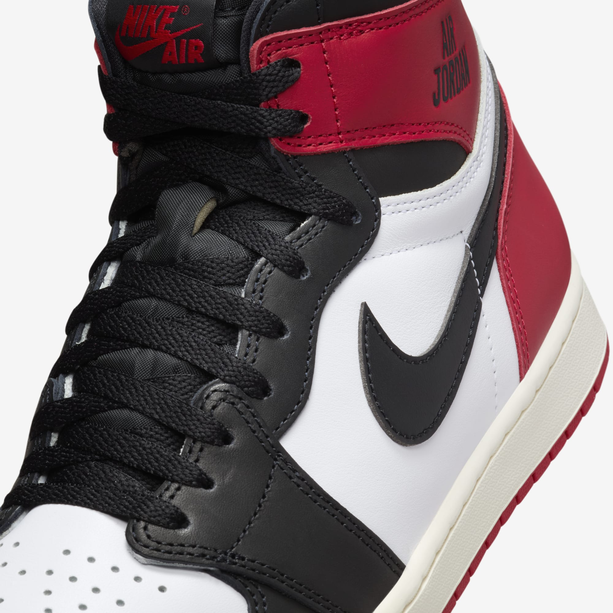 Air Jordan 1 High Black Toe Reimagined DZ5485-106