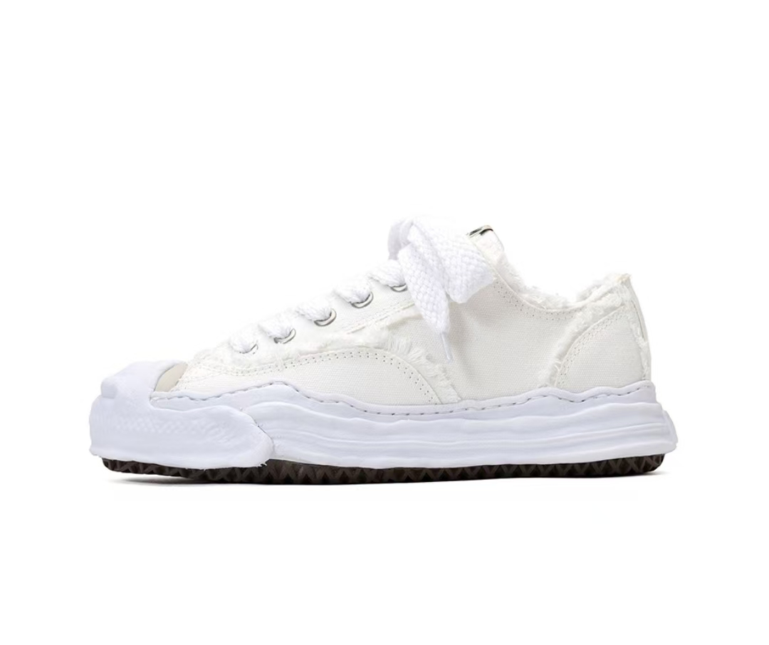 Maison MIHARA YASUHIRO Men's Hank Low Sneakers White