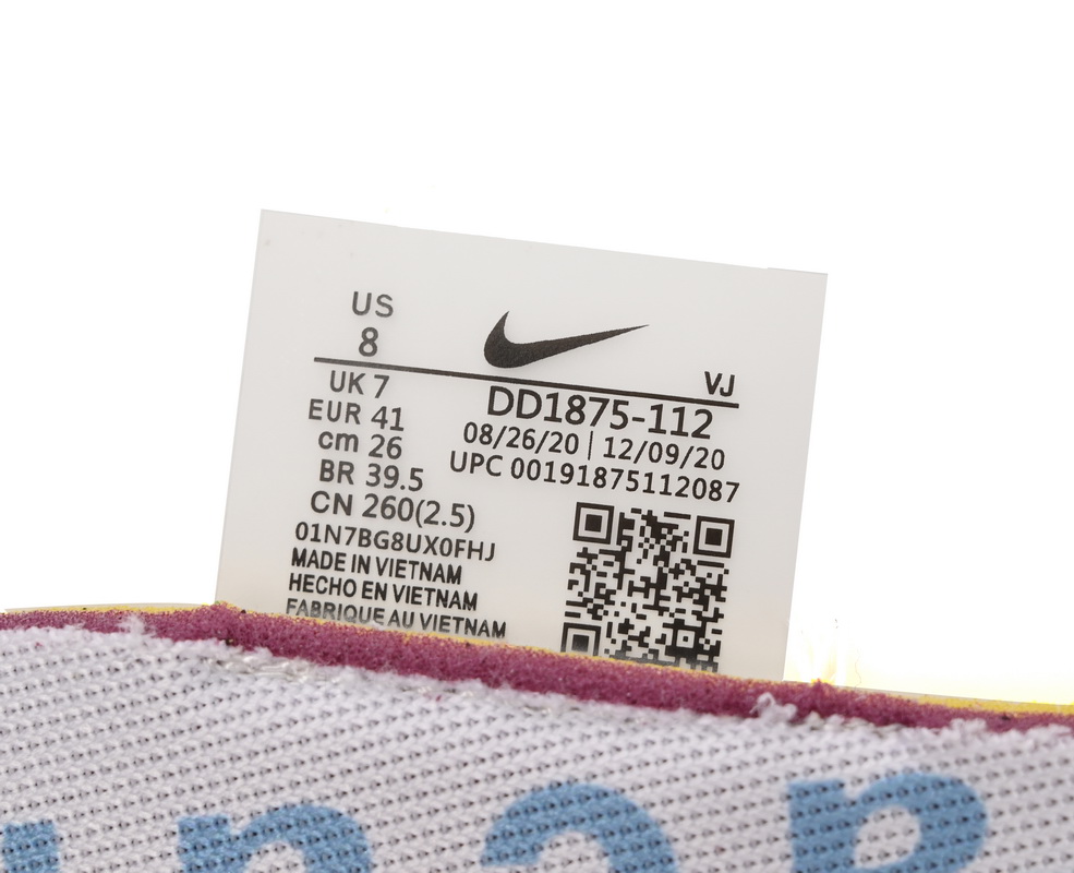 Sacai x Nike VaporWaffle Sesame and Beige Haze Blue DD1875-112