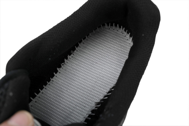 Asics Gel 1130 'Black' 1201A256-002