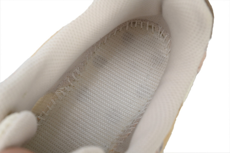 Asics Gel 1130 'Birch Sand Peach' 1203A327-201