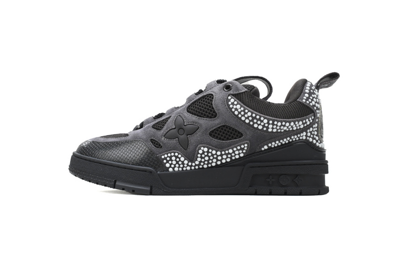 Louis Vuitton Skate Gray Diamonds