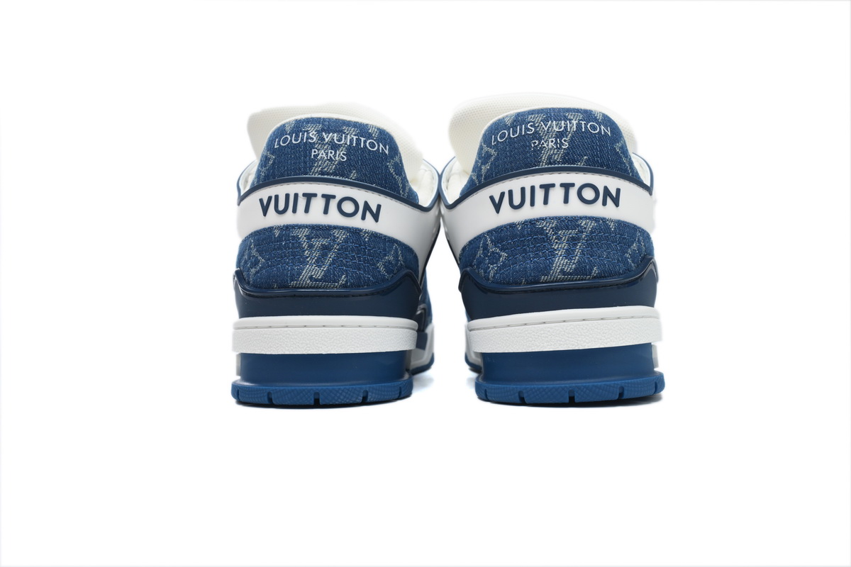 LOUIS VUITTON Trainer White and blue denim